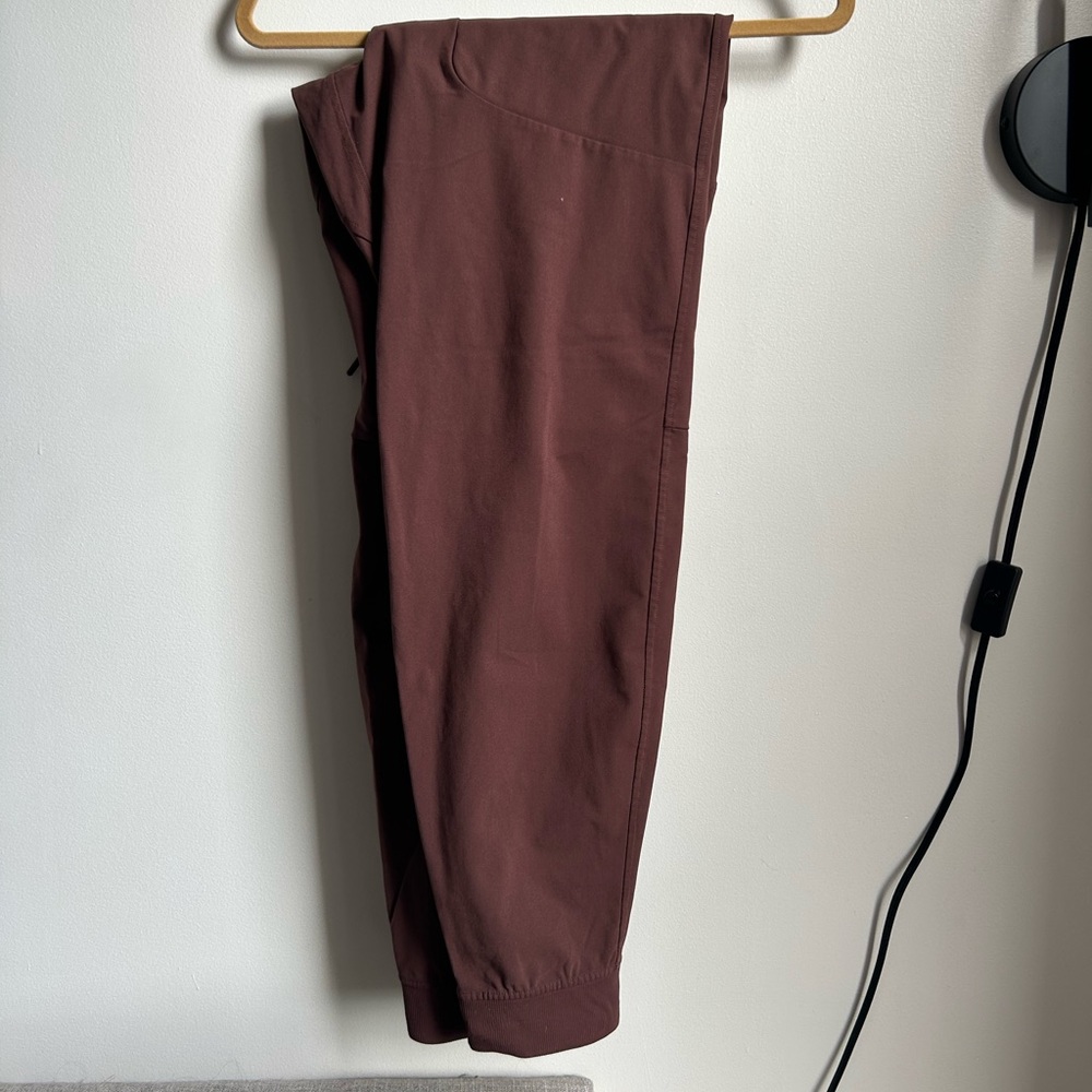 Lululemon ABC jogger